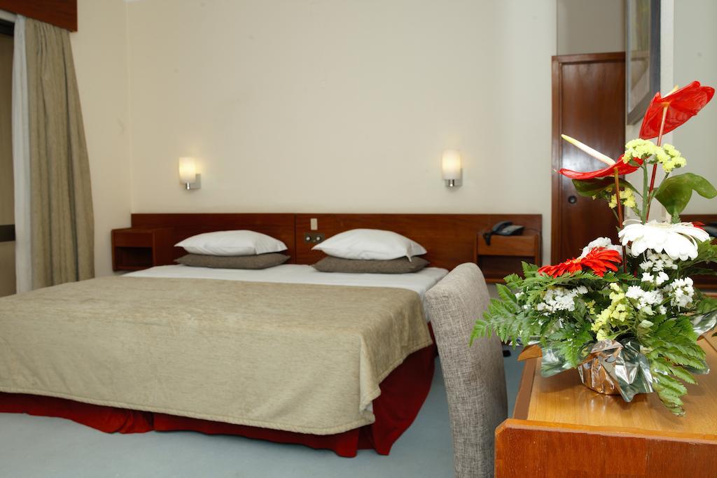 Cheerfulway Bravamar Hotel Ribeira Brava Δωμάτιο φωτογραφία